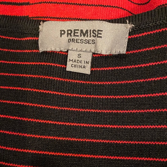 Brand: Premise Dresses red And black size small - Picture 4 of 7
